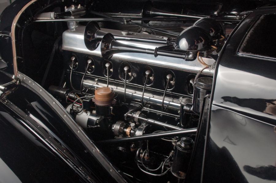  Mercedes-Benz 540K Special Cabriolet 1936 года  (фото 17 из 23)